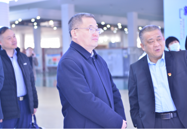 济宁市市场监督管理局局长侯典峰一行莅临球盟会(中国)调研